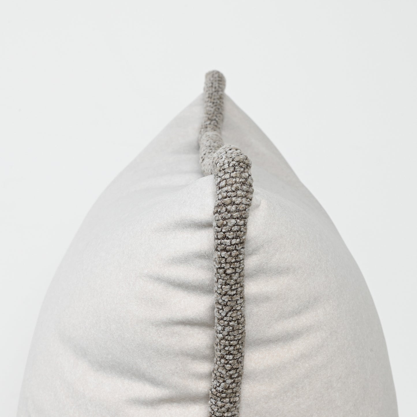 CREAM FELT WITH THICK WOVEN LATTE TRIM